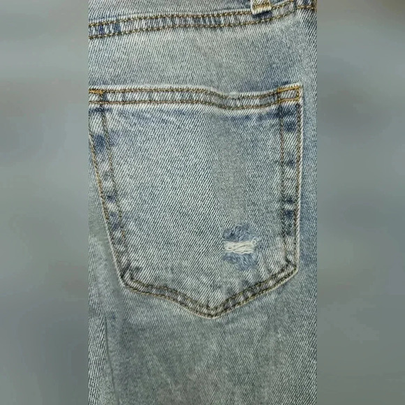 NWT TINSELTOWN Women's Distressed Blue Jeans Size 0 - Picture 4 of 7